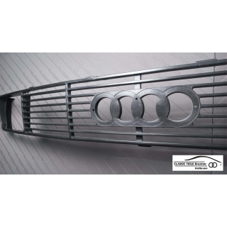 K&uuml;hlergrill zu Audi Quattro Sport